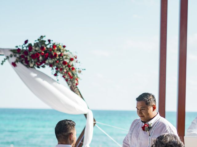 La boda de Adrián y Alejandra en Cancún, Quintana Roo 48