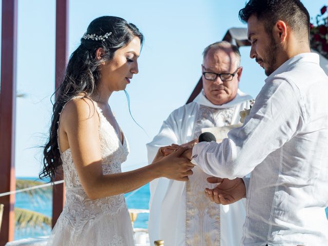 La boda de Adrián y Alejandra en Cancún, Quintana Roo 55