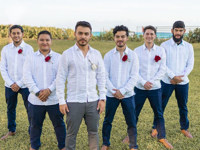 La boda de Adrián y Alejandra en Cancún, Quintana Roo 66