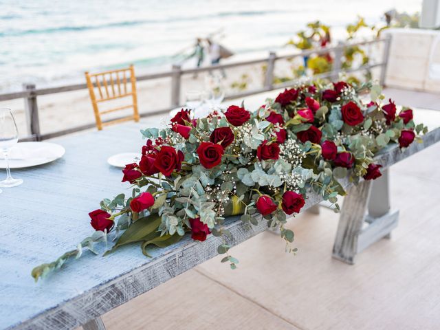 La boda de Adrián y Alejandra en Cancún, Quintana Roo 82