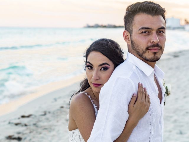 La boda de Adrián y Alejandra en Cancún, Quintana Roo 90