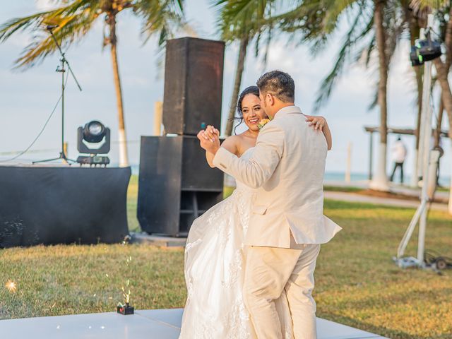 La boda de Tan y Ali en Telchac Puerto, Yucatán 15