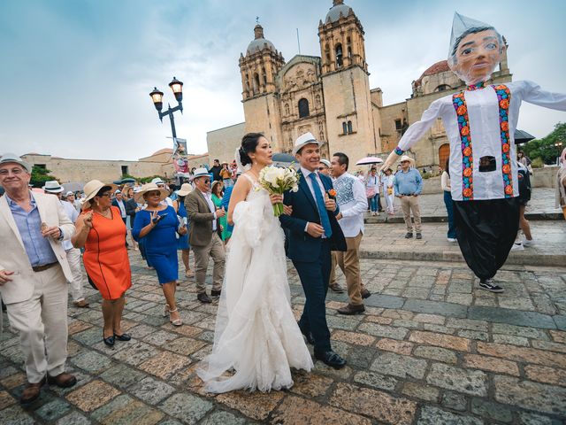La boda de Leonardo y Mireille en Oaxaca, Oaxaca 41