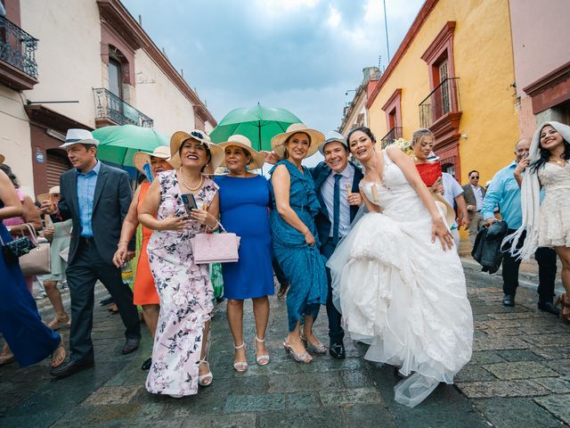 La boda de Leonardo y Mireille en Oaxaca, Oaxaca 62