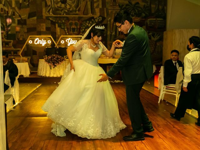 La boda de Daniel y Elizabeth en Coyoacán, Ciudad de México 86