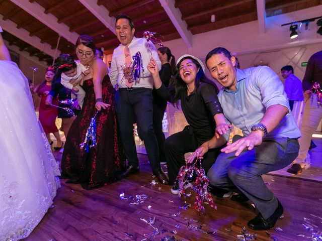 La boda de Daniel y Elizabeth en Coyoacán, Ciudad de México 127
