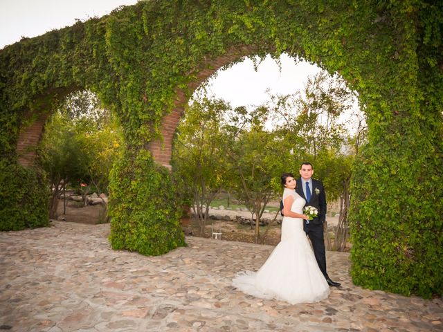 La boda de Carlos y Lizbeth en Tijuana, Baja California 10