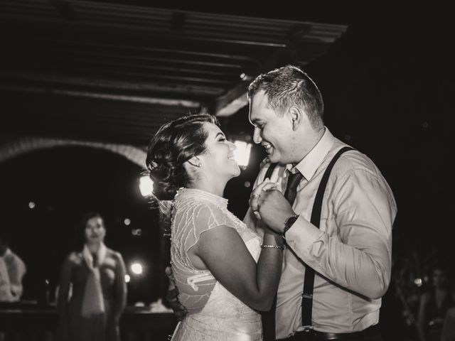 La boda de Carlos y Lizbeth en Tijuana, Baja California 13