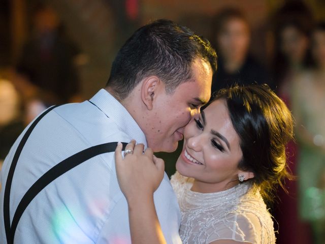 La boda de Carlos y Lizbeth en Tijuana, Baja California 37