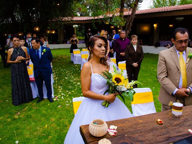 La boda de Mariano y Lisbeth en Morelia, Michoacán 8