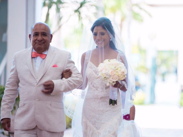 La boda de Arturo y Claudia en Cancún, Quintana Roo 57