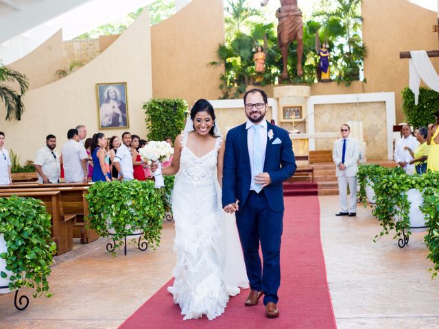 La boda de Arturo y Claudia en Cancún, Quintana Roo 67