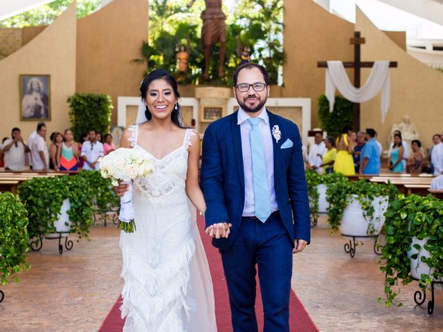 La boda de Arturo y Claudia en Cancún, Quintana Roo 68