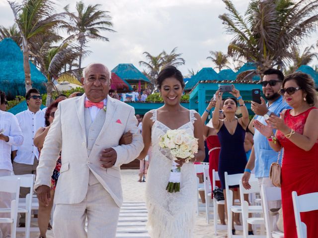 La boda de Arturo y Claudia en Cancún, Quintana Roo 73