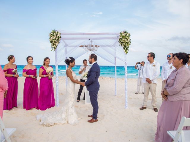 La boda de Arturo y Claudia en Cancún, Quintana Roo 74