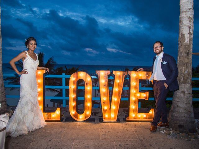 La boda de Arturo y Claudia en Cancún, Quintana Roo 118
