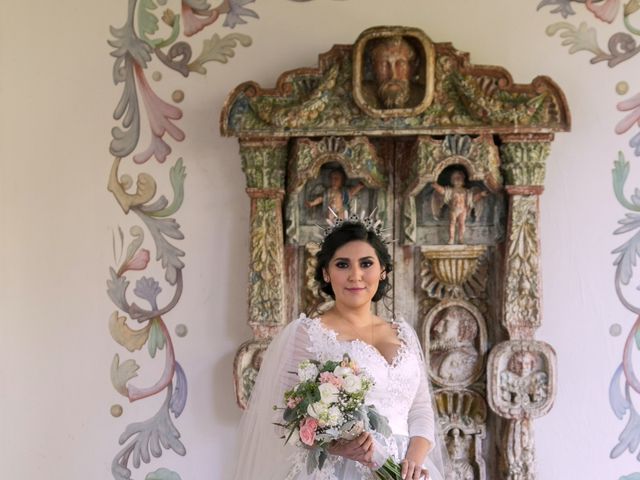 La boda de Gerardo y Itzia en Uruapan, Michoacán 29