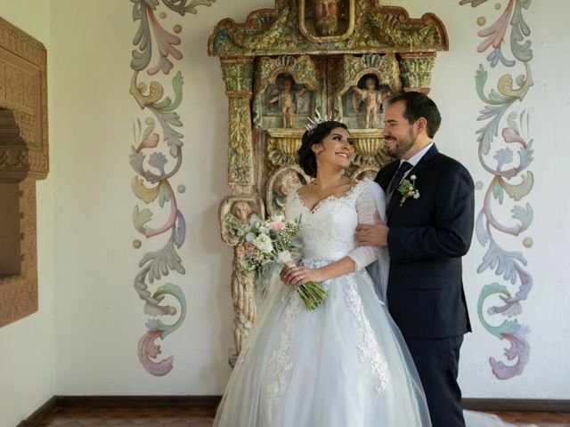 La boda de Gerardo y Itzia en Uruapan, Michoacán 30