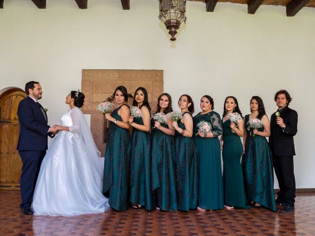 La boda de Gerardo y Itzia en Uruapan, Michoacán 32