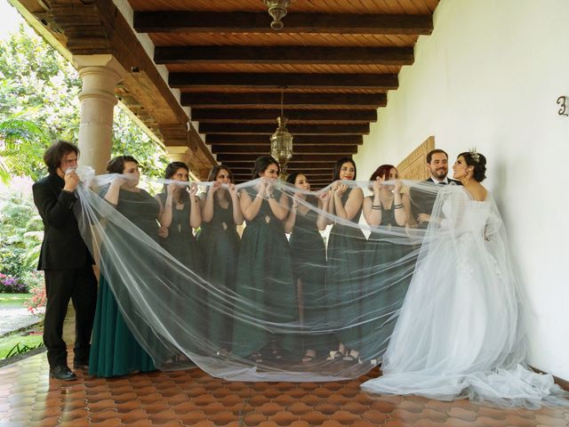 La boda de Gerardo y Itzia en Uruapan, Michoacán 43