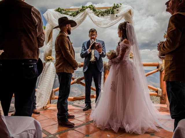 La boda de Efrain y Viviana en Urique, Chihuahua 25