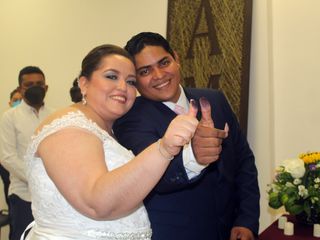 La boda de Samantha y Santiago 3