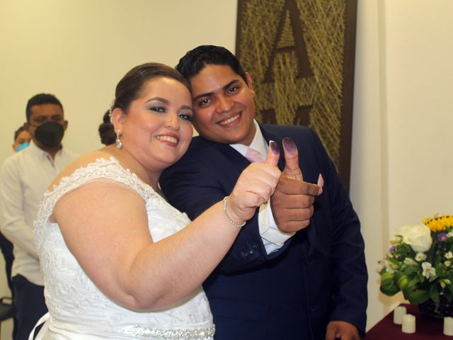 La boda de Santiago y Samantha en Coatzacoalcos, Veracruz 3