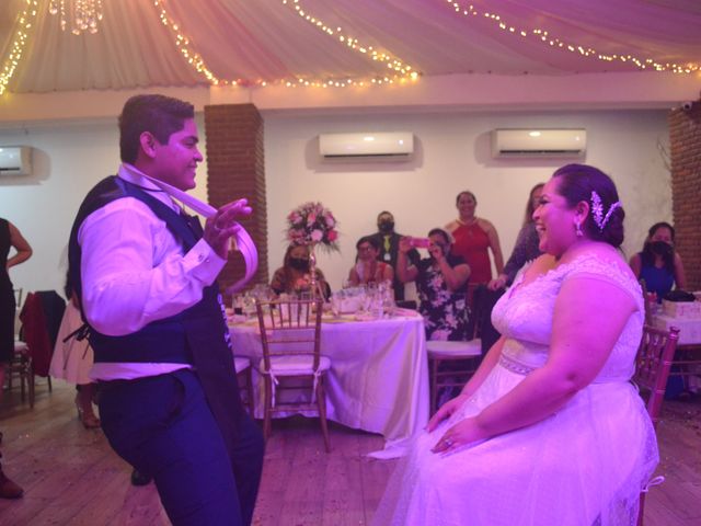 La boda de Santiago y Samantha en Coatzacoalcos, Veracruz 21