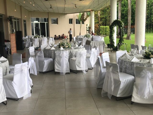 La boda de Ricardo y Corina en Tapachula, Chiapas 3