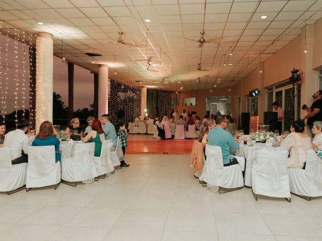 La boda de Ricardo y Corina en Tapachula, Chiapas 7