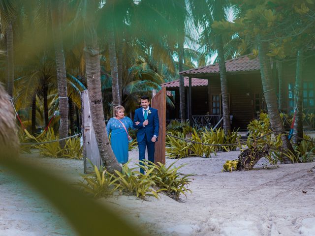 La boda de Fernando y Carmen en Playa del Carmen, Quintana Roo 41