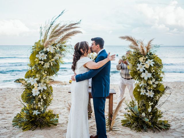 La boda de Fernando y Carmen en Playa del Carmen, Quintana Roo 53