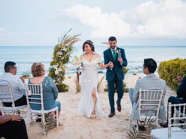 La boda de Fernando y Carmen en Playa del Carmen, Quintana Roo 93