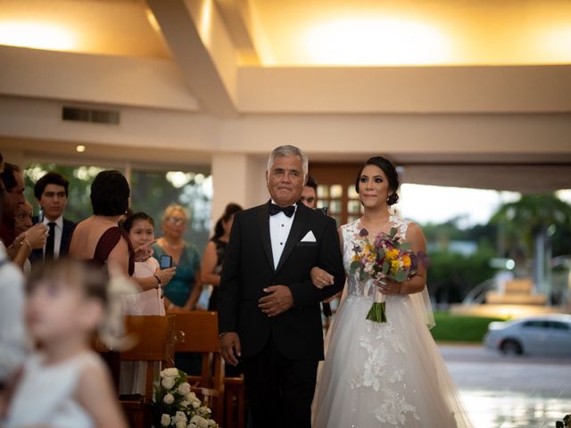 La boda de Javier y Paulina en Cancún, Quintana Roo 14