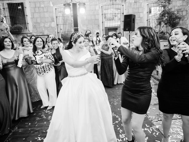 La boda de Gilchrist y Zaira en Guadalupe, Zacatecas 6