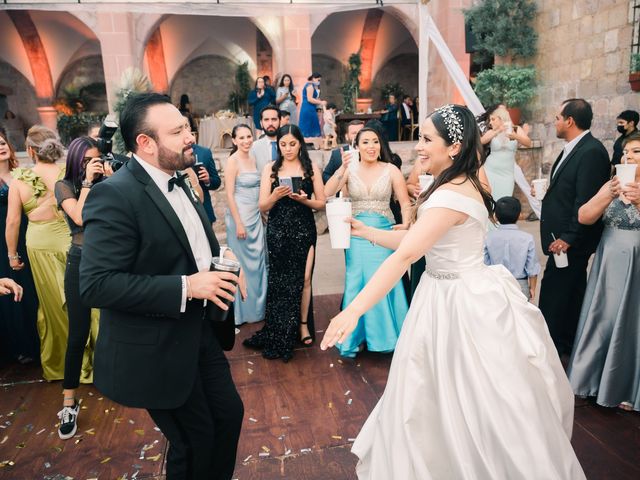 La boda de Gilchrist y Zaira en Guadalupe, Zacatecas 8