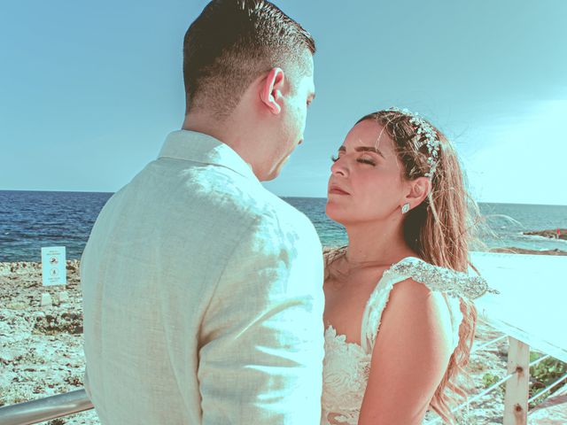 La boda de Carlos y Yeni en Cancún, Quintana Roo 8