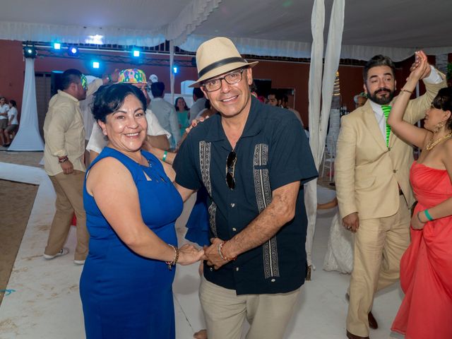 La boda de José Carlos y Nadia en Huatulco, Oaxaca 60