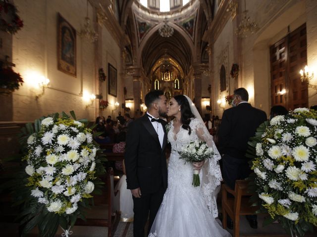 La boda de Luis Ángel y Karina  en Silao, Guanajuato 36