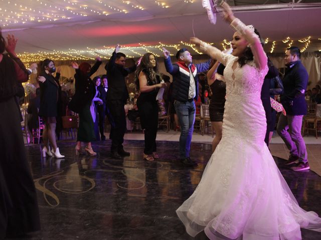 La boda de Luis Ángel y Karina  en Silao, Guanajuato 119