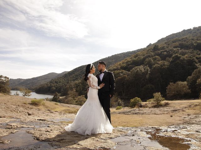 La boda de Luis Ángel y Karina  en Silao, Guanajuato 207