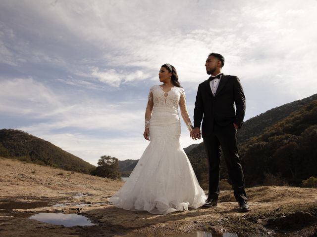 La boda de Luis Ángel y Karina  en Silao, Guanajuato 210