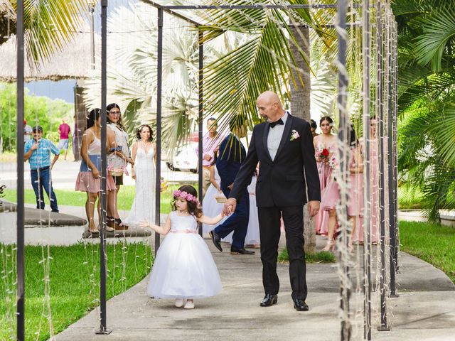 La boda de Michael y Carmen en Tapachula, Chiapas 26