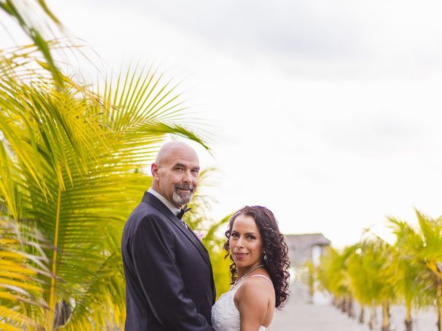 La boda de Michael y Carmen en Tapachula, Chiapas 43