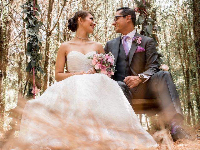La boda de Arturo y Claudia en Valle de Bravo, Estado México 24