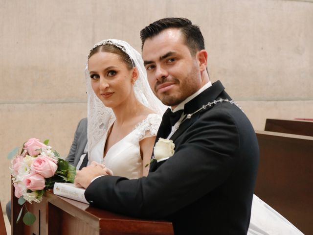 La boda de Erick y Brenda  en Aguascalientes, Aguascalientes 9