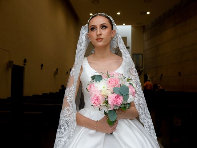 La boda de Erick y Brenda  en Aguascalientes, Aguascalientes 22