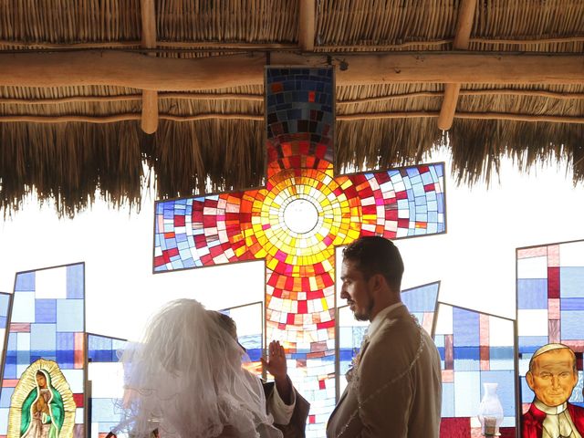 La boda de Eduardo y Norma en Puerto Vallarta, Jalisco 13
