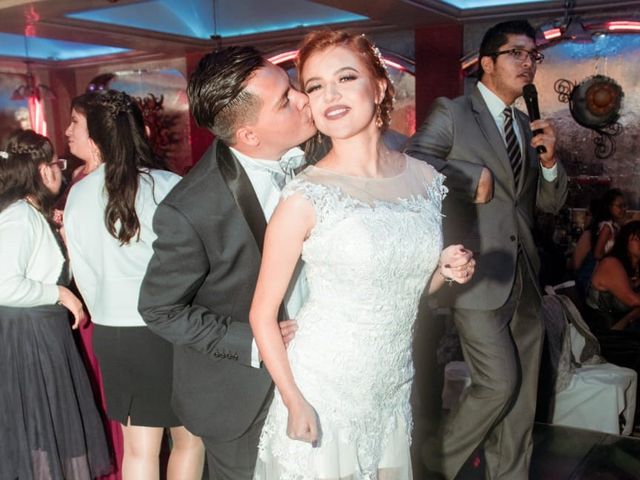 La boda de Armando y Joseline en Nezahualcóyotl, Estado México 3
