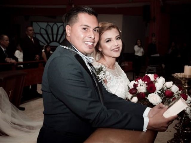 La boda de Armando y Joseline en Nezahualcóyotl, Estado México 16